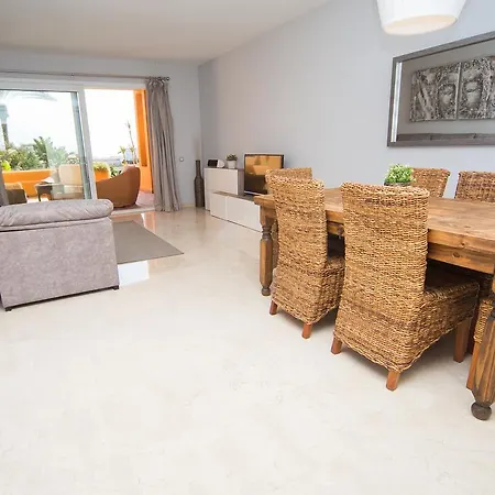 Granados 1701 Apartment